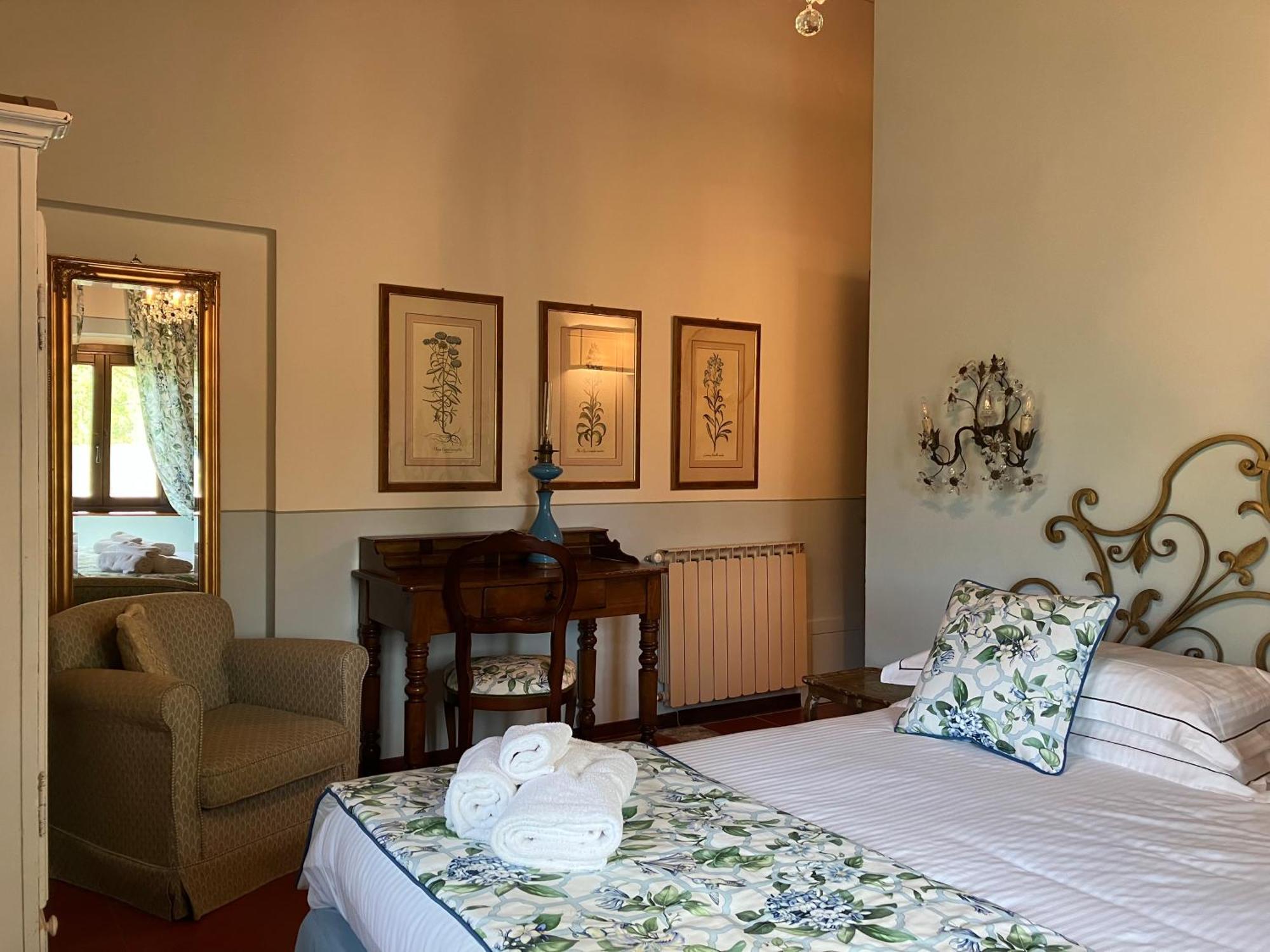 Borgo San Benedetto Guest House Montaione Exterior photo
